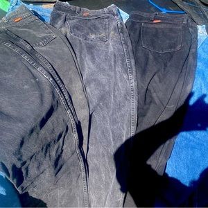 12 pairs of men’s jeans